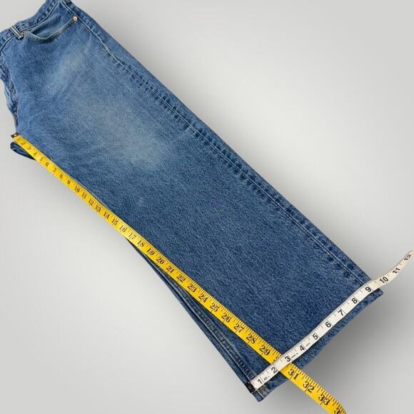 Levi's 505 Original Regular Fit Straight Leg Medium Wash Blue Jeans Size 42X32 - Picture 12 of 15